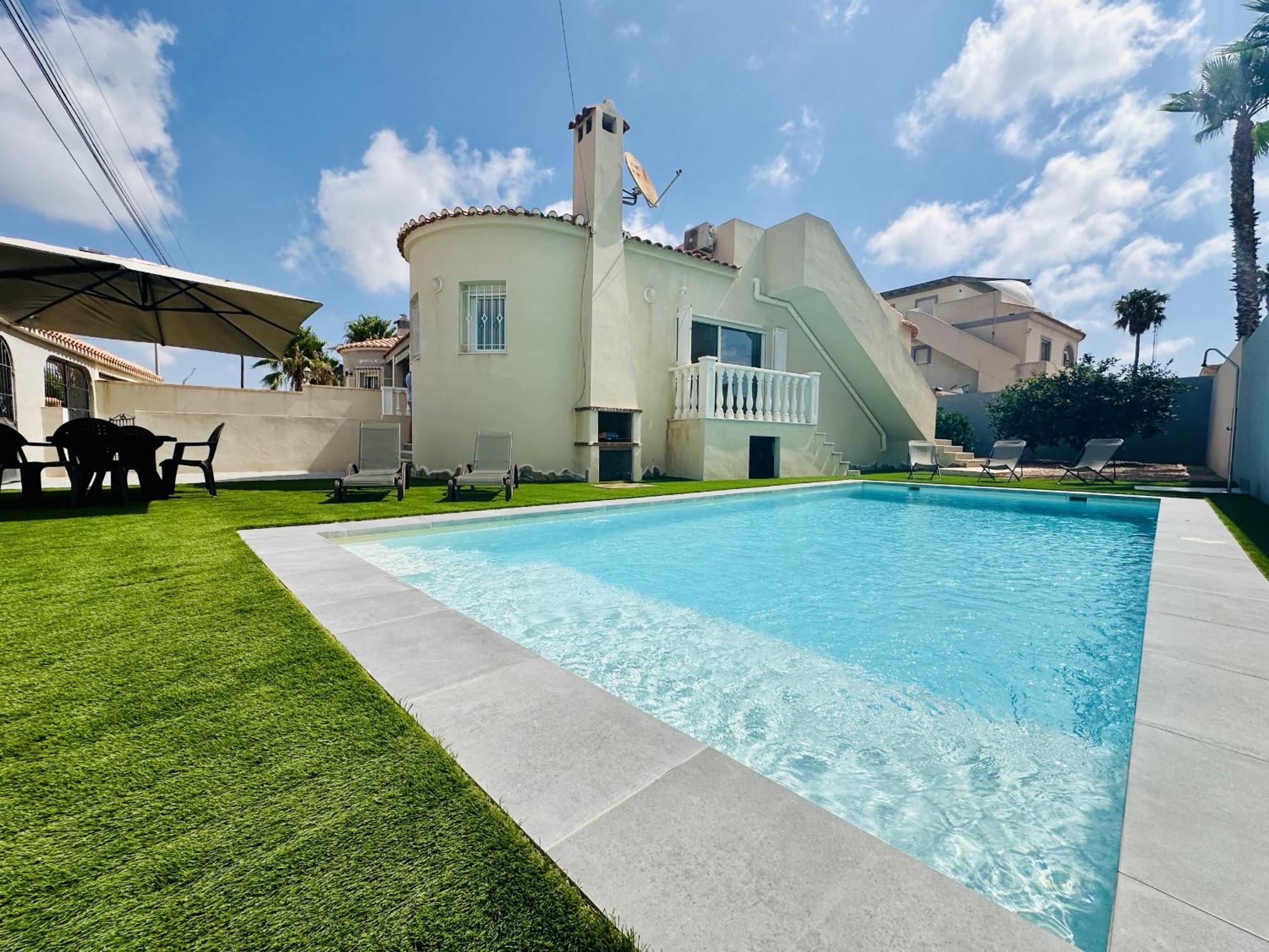 Hola Casita Torrevieja
